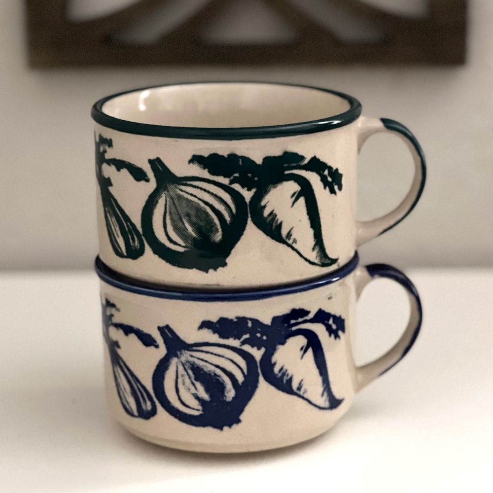 Vintage Soup Mugs Stoneware Ceramic Set of 2 Blue & Green Vegetable Pattern